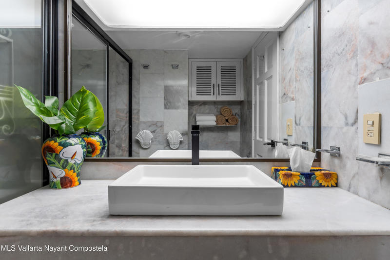 20260127195020270399000000 o