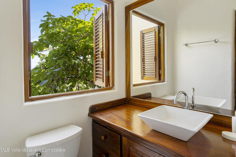 20260116212539620511000000 o