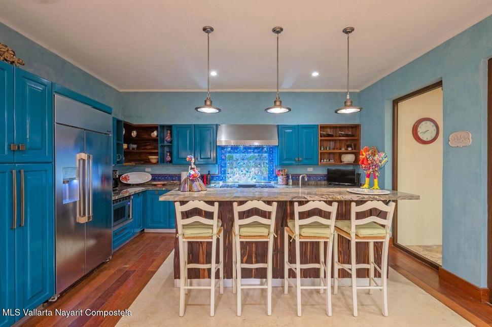 20251207195508393413000000 o