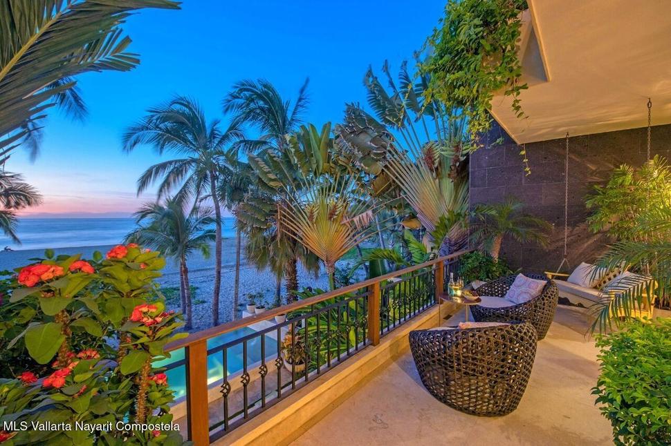 20251207195524444282000000 o