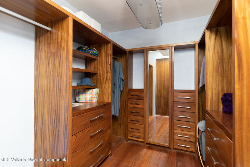 20251207201228260418000000 o