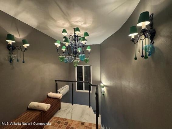 20251208232145328828000000 o