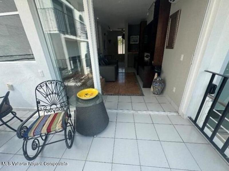 20251208232204278896000000 o