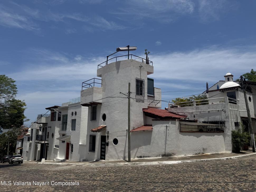 20251213184925607859000000 o