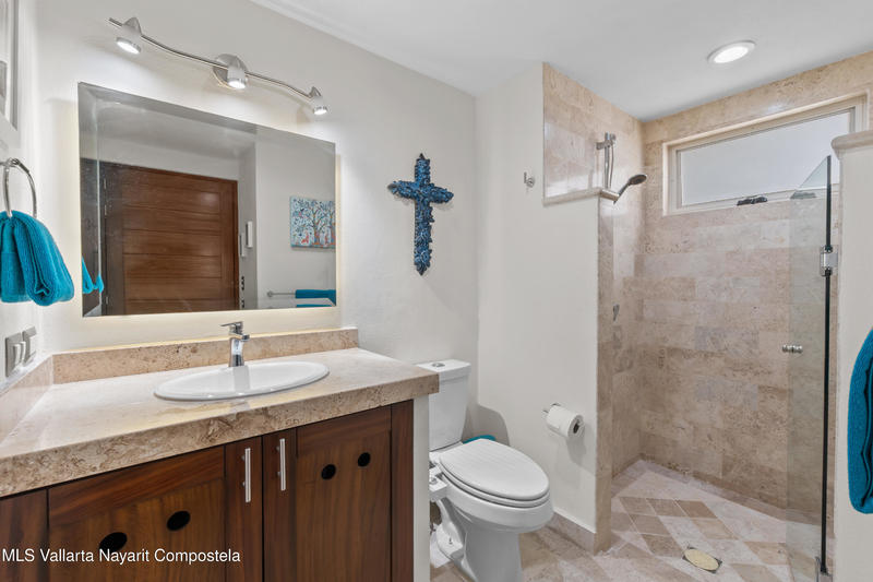 20250811193653720874000000 o