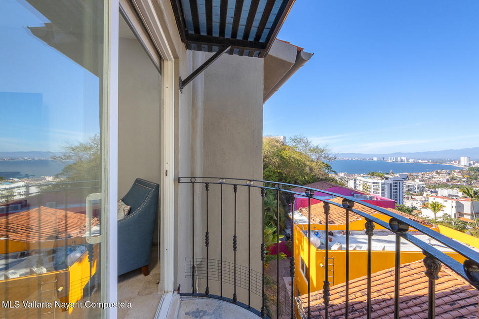 20260106223646932991000000 o