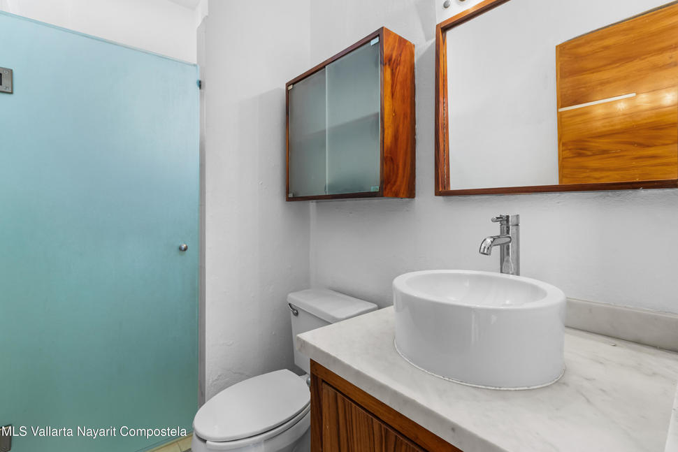 20251006175324506292000000 o