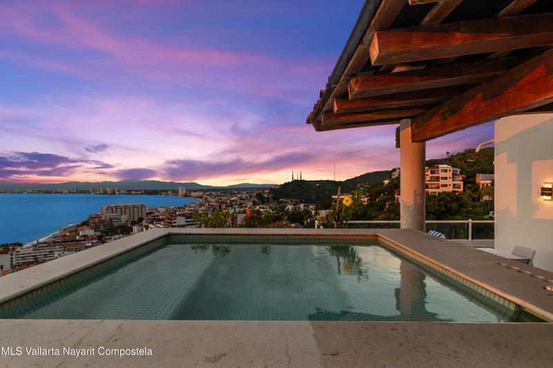 20251003003204097960000000 o