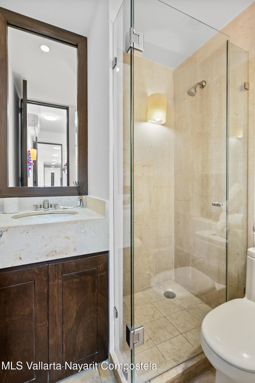 20251122004342812633000000 o