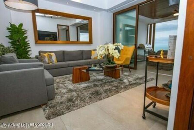 20251013181018722222000000 o