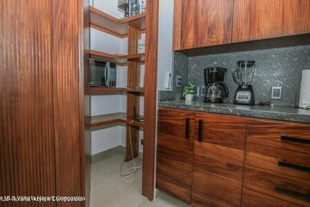 20251013181020137408000000 o