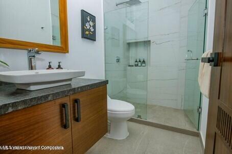 20251013181119314049000000 o