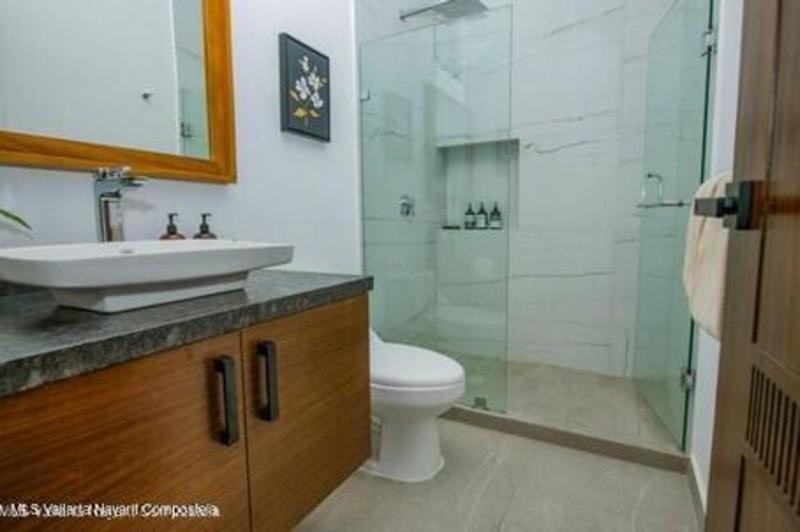 20251013181119314049000000 o