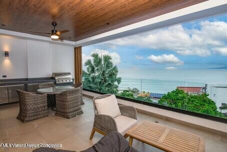 20251013181125391839000000 o