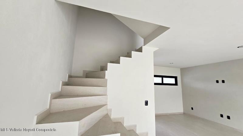 20250930230958346844000000 o