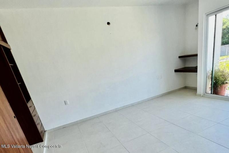 20251008183725601622000000 o