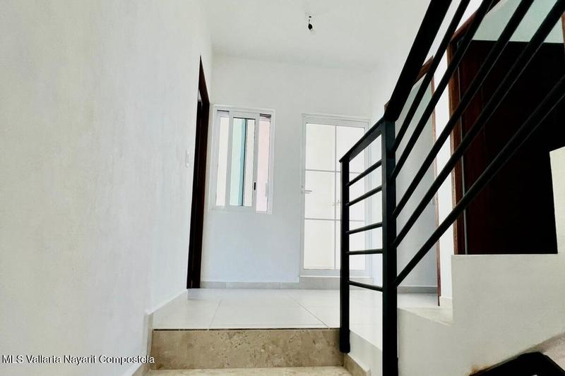 20251008183727608252000000 o