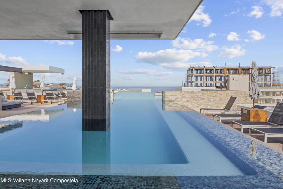 20251230200326915782000000 o