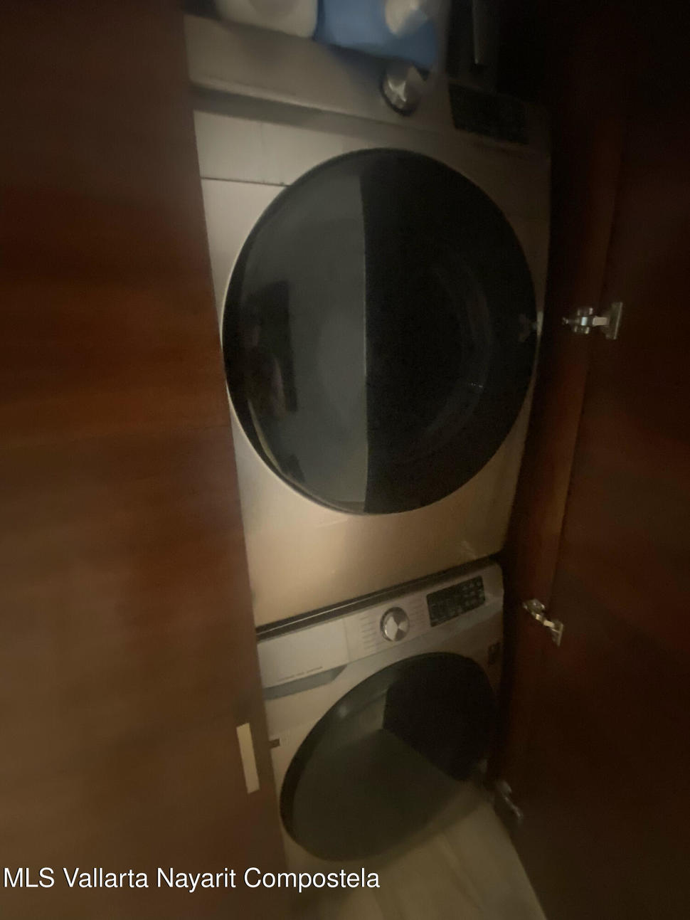 20250818171144522775000000 o