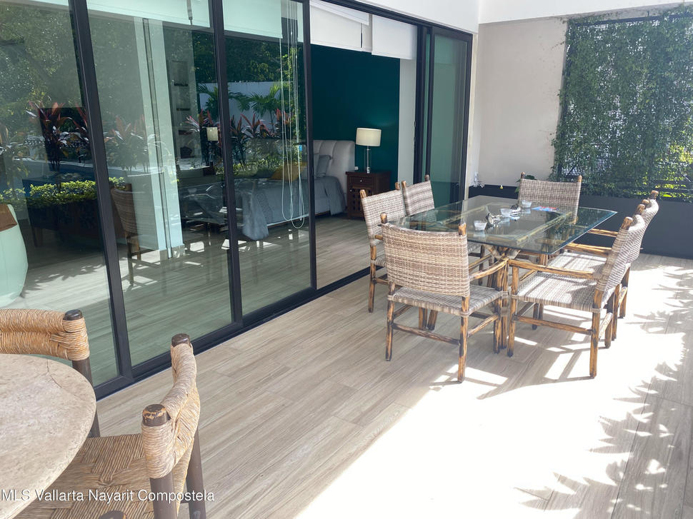 20250818171202473854000000 o