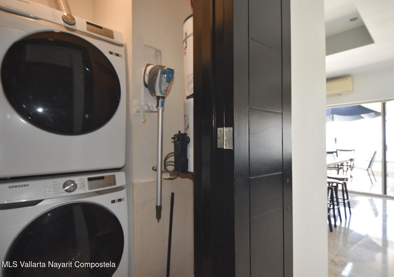 20250903230737752227000000 o