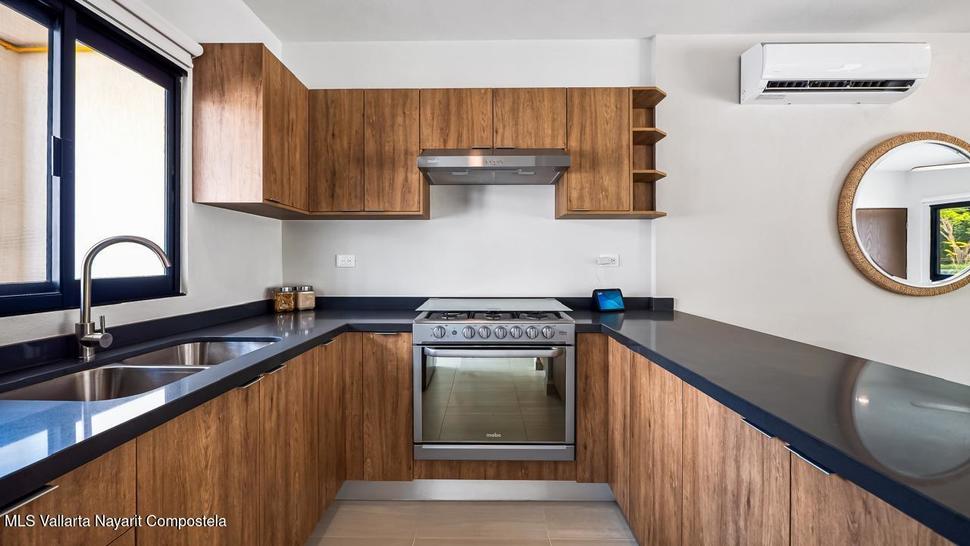 20251111175722232772000000 o