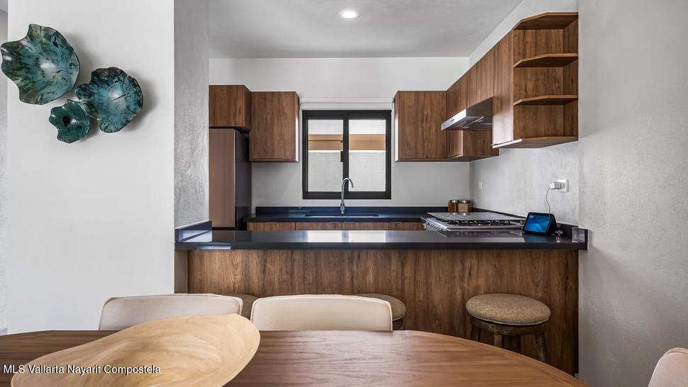 20251111182210809115000000 o