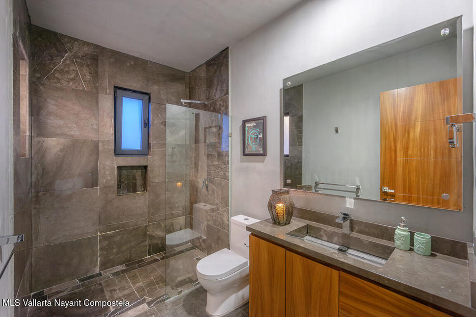 20251217214027884152000000 o