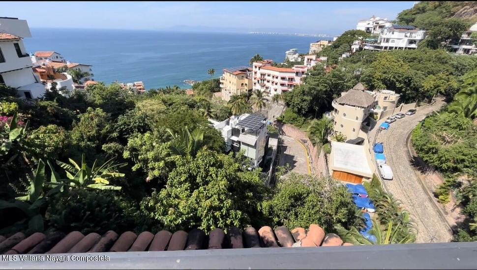 20251203041026180222000000 o