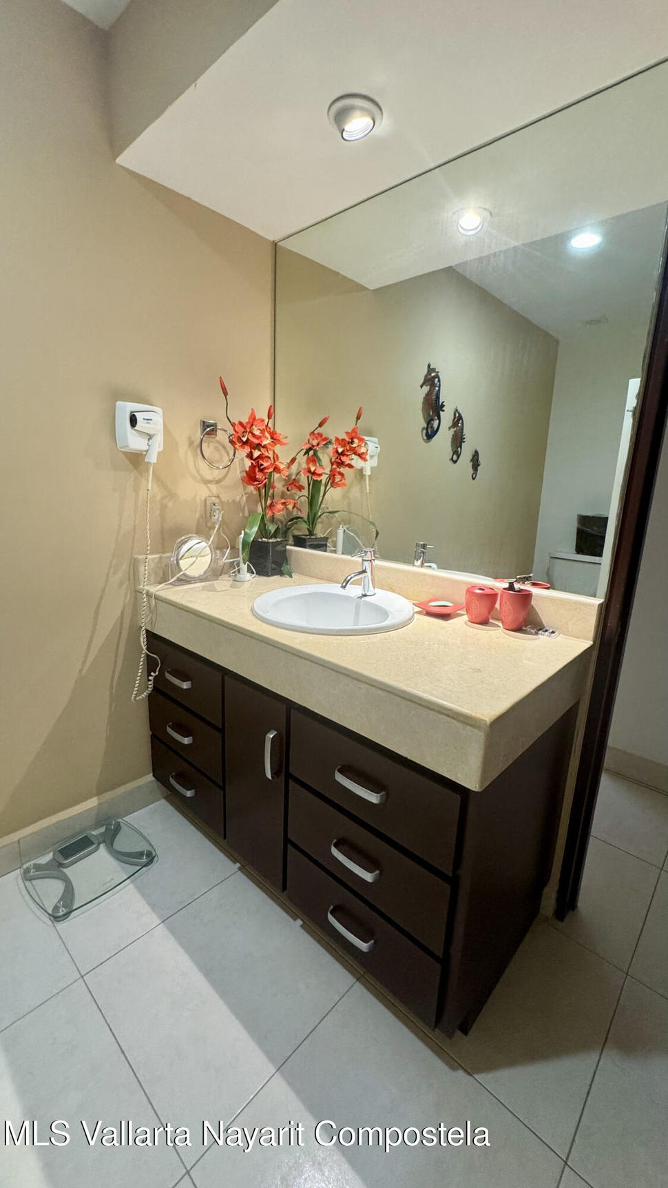 20251125213648369553000000 o