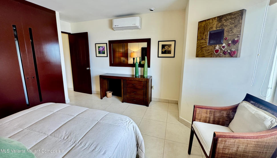 20251005181743544526000000 o