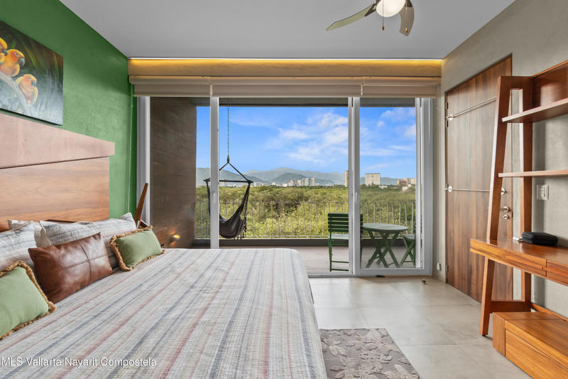 Mangrove Living 32 32