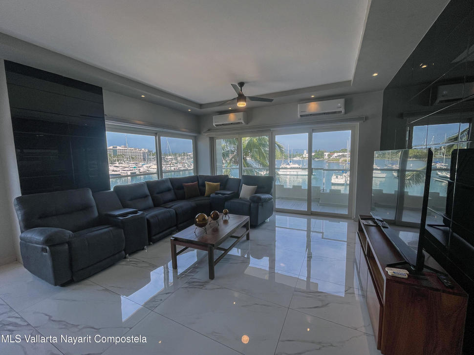 20251118224202032979000000 o