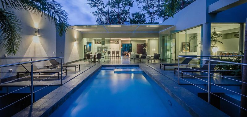 Casa Moderna Villa Rental