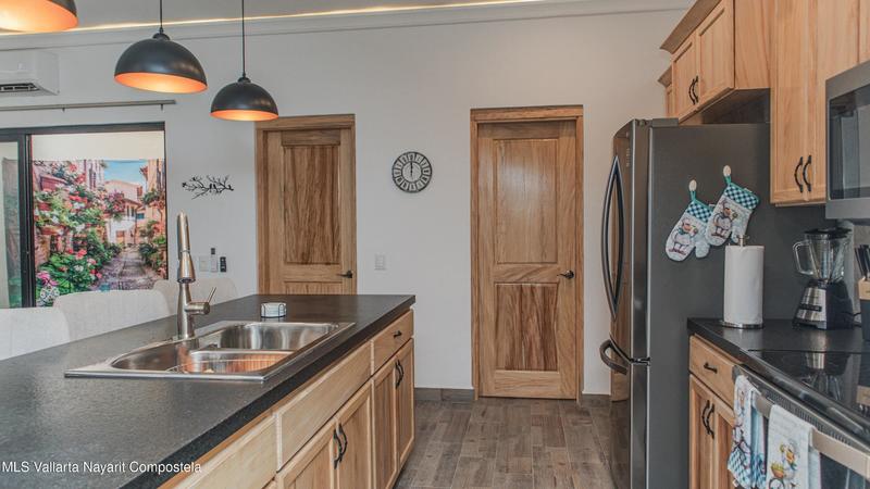 20241217205254182189000000 o