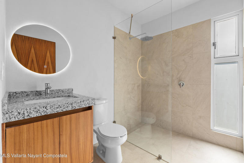 20251217204925928872000000 o