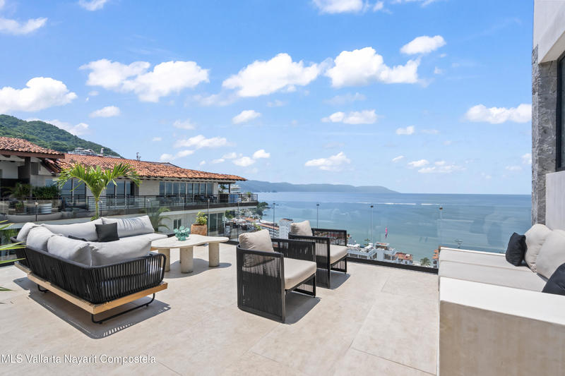 20250818225701532529000000 o