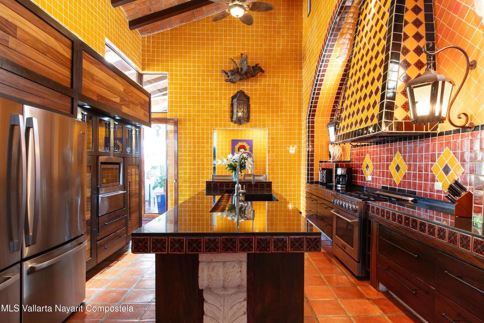 20241201013019656760000000 o