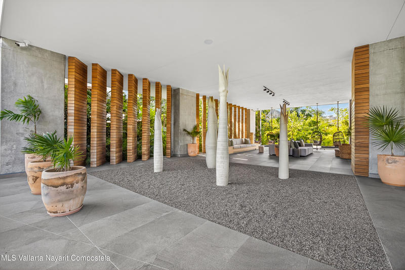 20251226204718688646000000 o