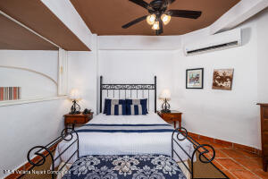 20251004181444721527000000 o