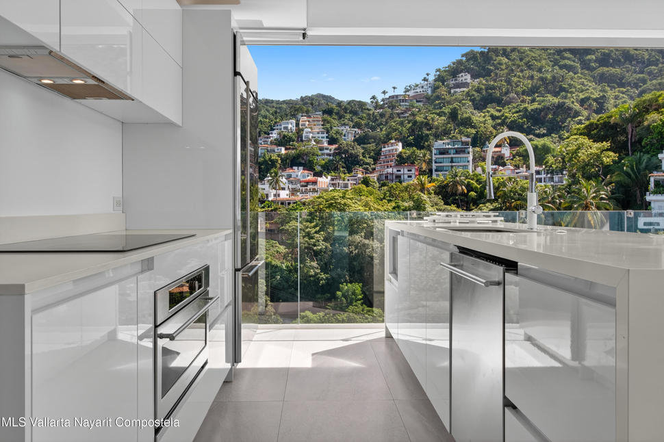 20251027061518283869000000 o