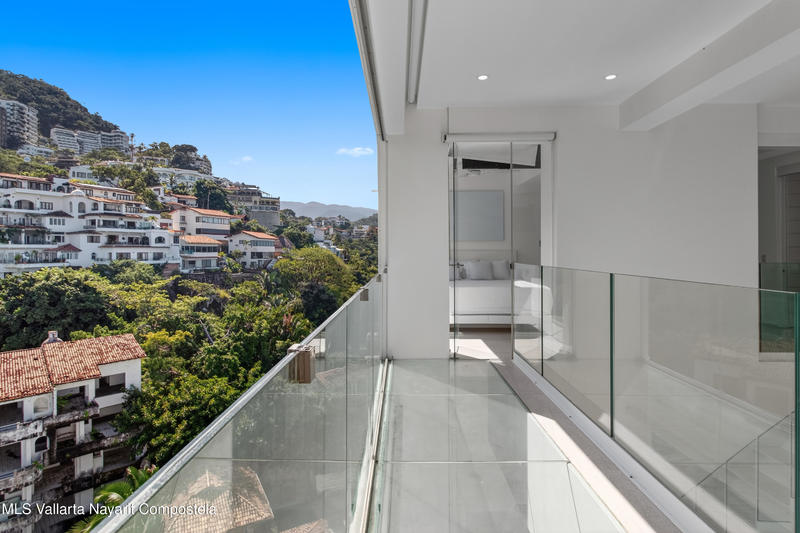 20251027062038337313000000 o