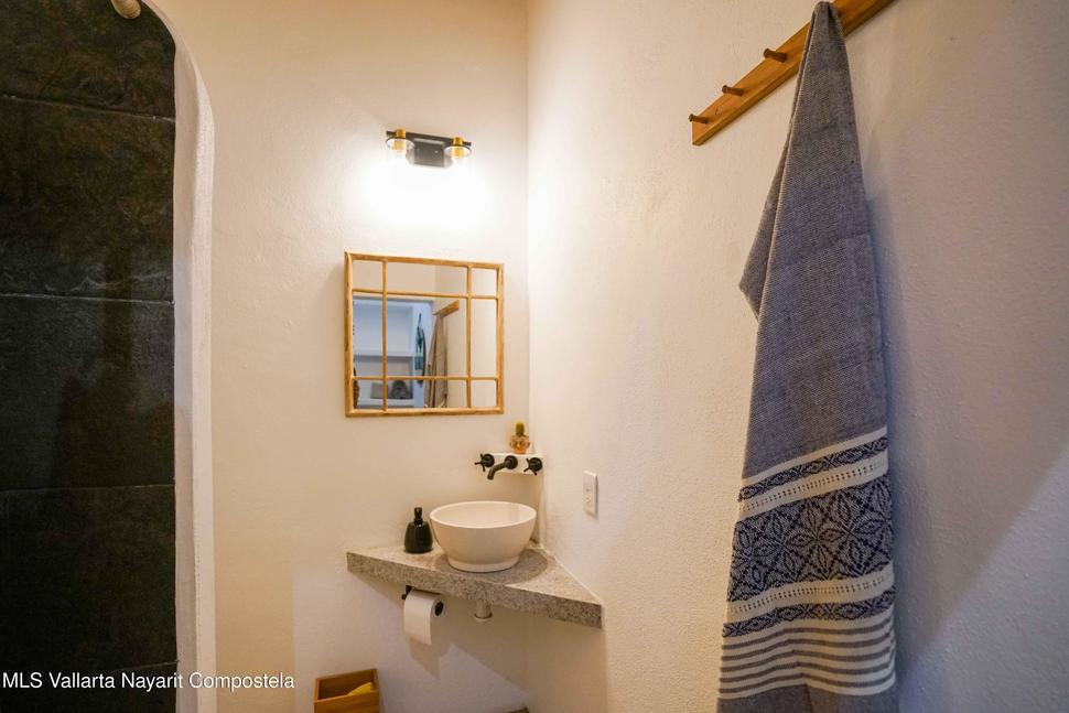 20251121150354811426000000 o