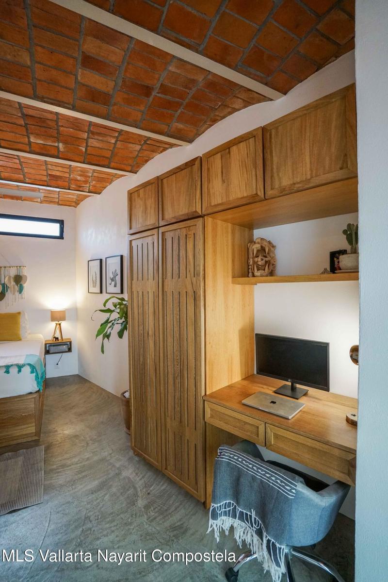 20251121151246587821000000 o