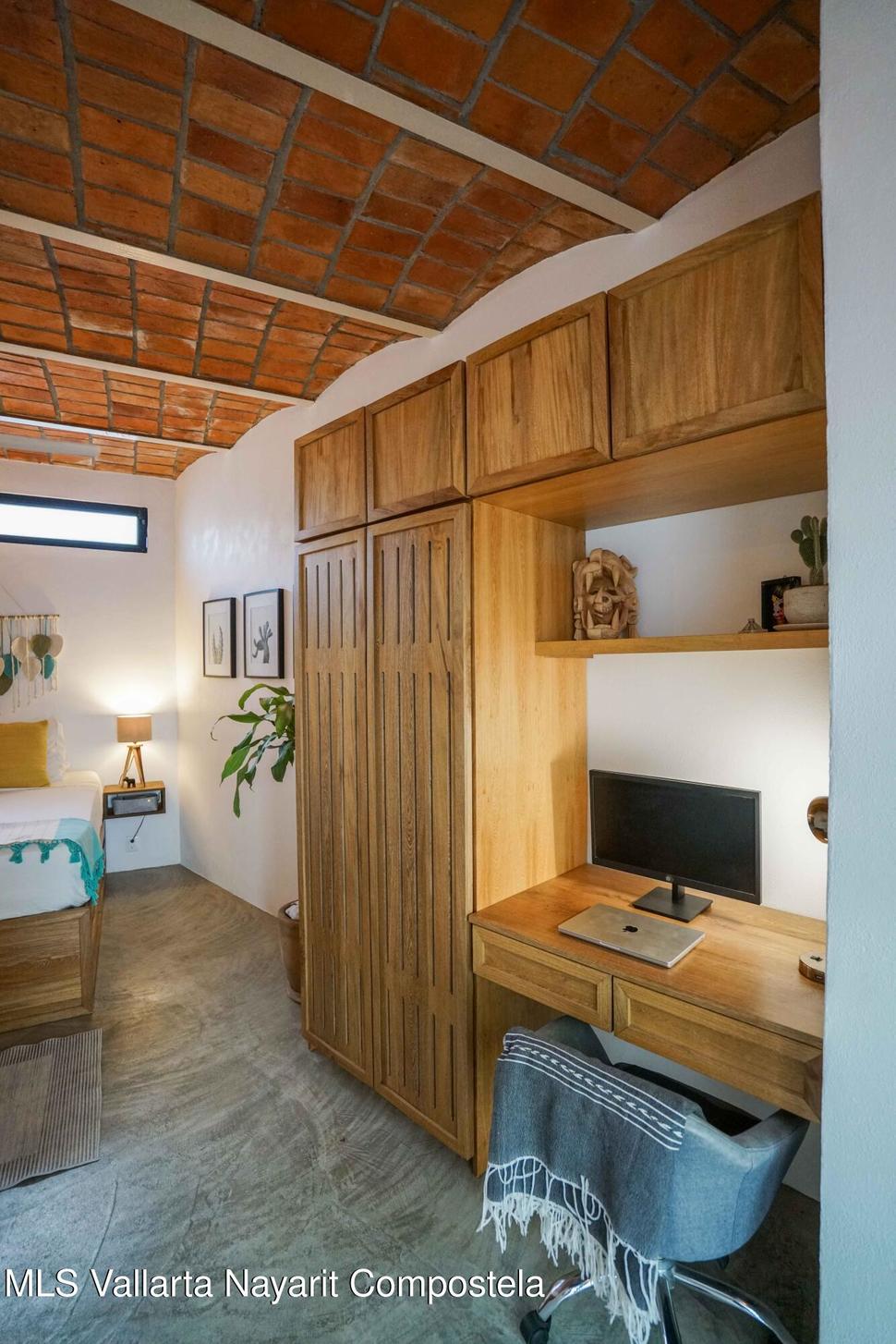 20251121151246587821000000 o