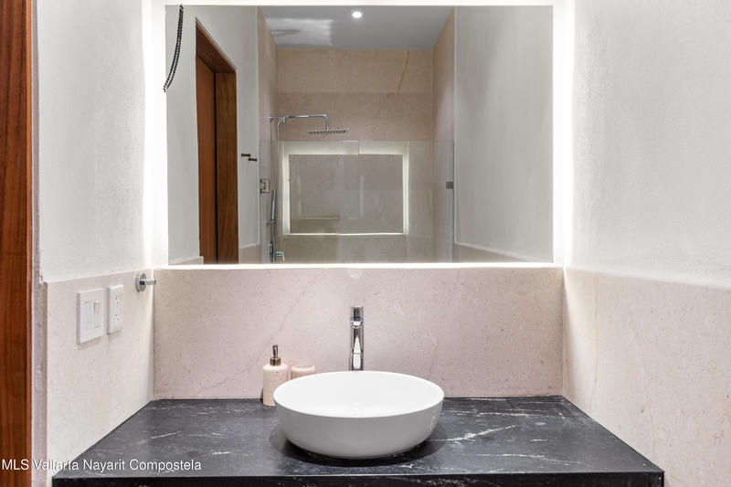 20250715010637772797000000 o