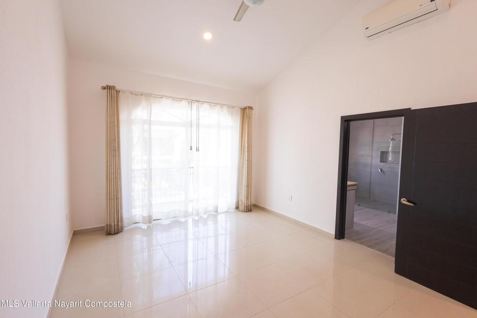 20260202234057981946000000 o