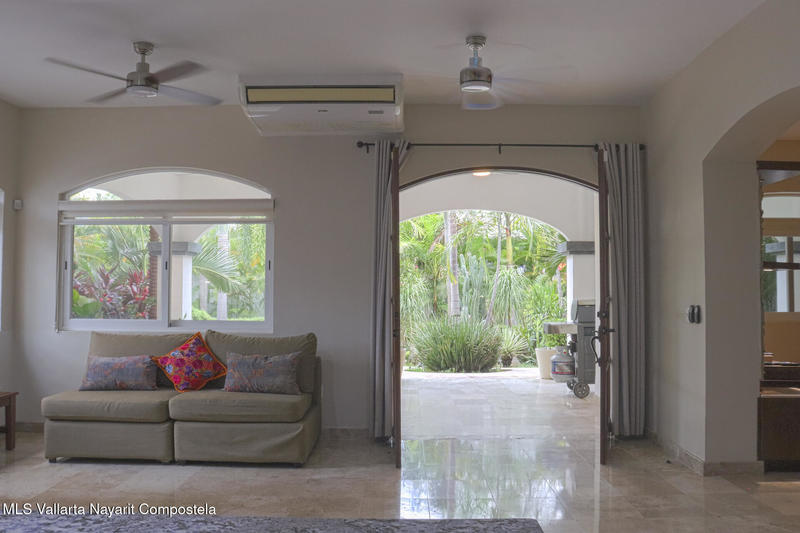 20250829192915856175000000 o