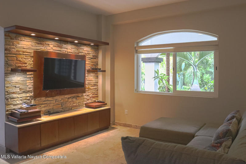 20250829192948585167000000 o