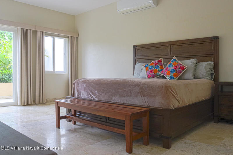 20250829193044651546000000 o